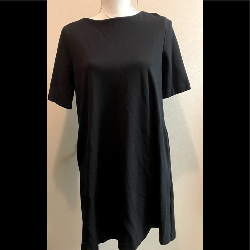 Uniqlo sheath dress